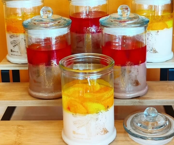 Pastry fruity candles