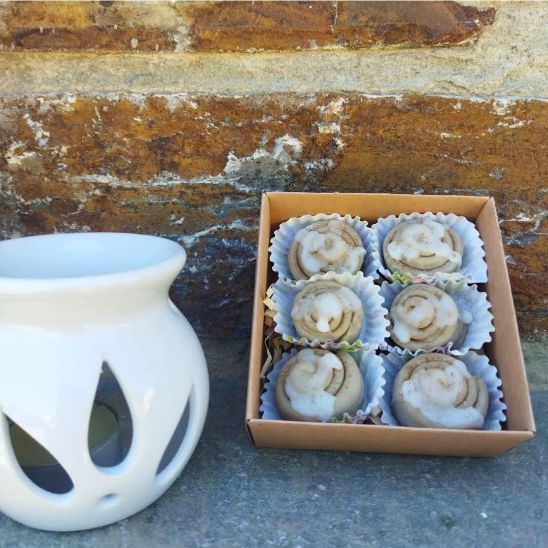 Cinnamon wax melts